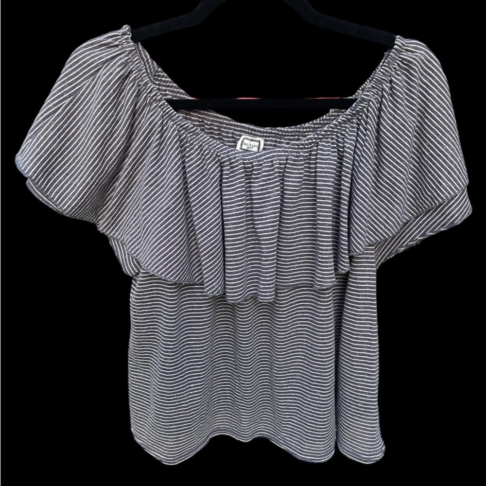Off-Shoulder Striped Blouse